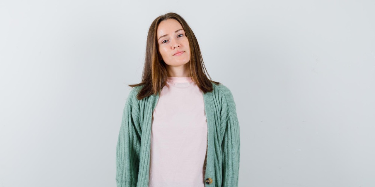 Retrato de mujer de pie